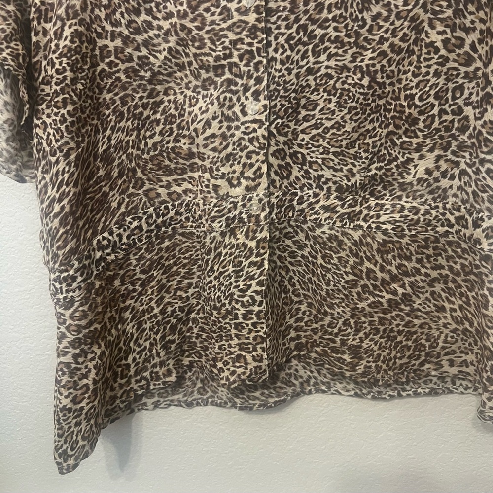 Brown Leopard Print Women's Top sz 16 - Picture 8 of 13
